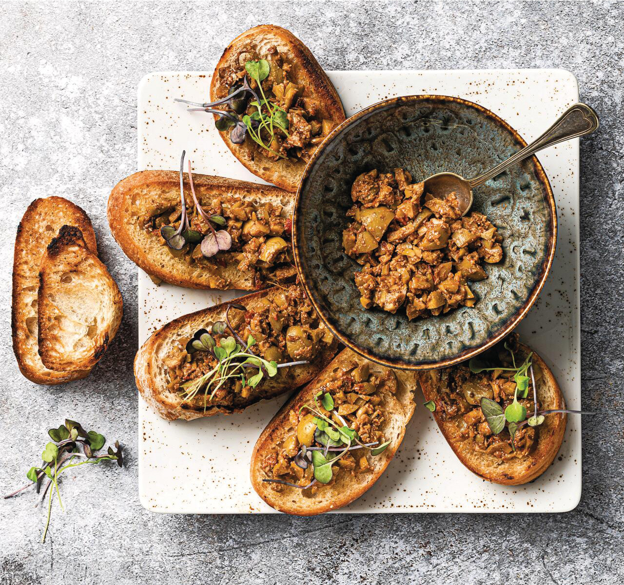 Crostinis aux olives